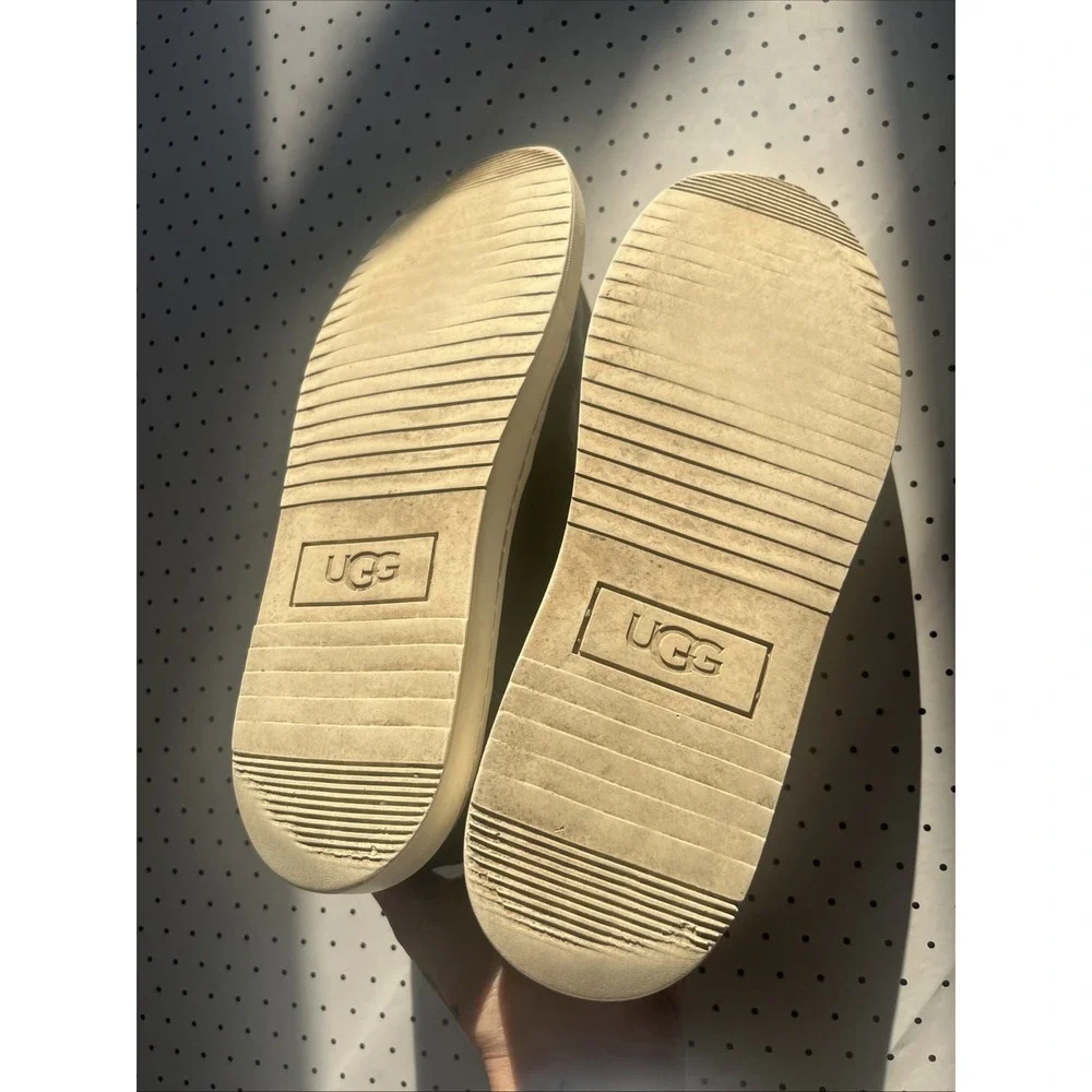 UGG Black Leather Slip On Sneakers Men 9 Casual Comfort Shoes